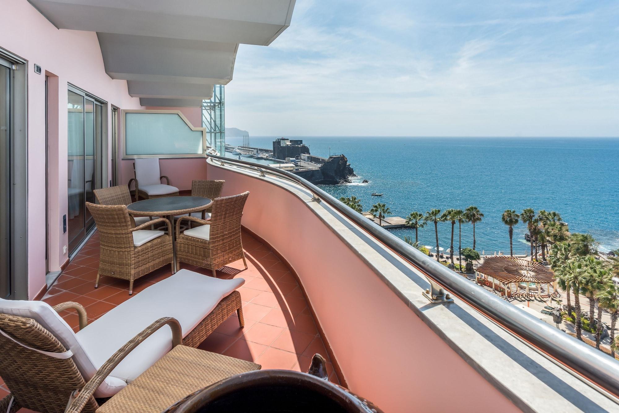 פונשל Royal Savoy - Ocean Resort - Savoy Signature מראה חיצוני תמונה