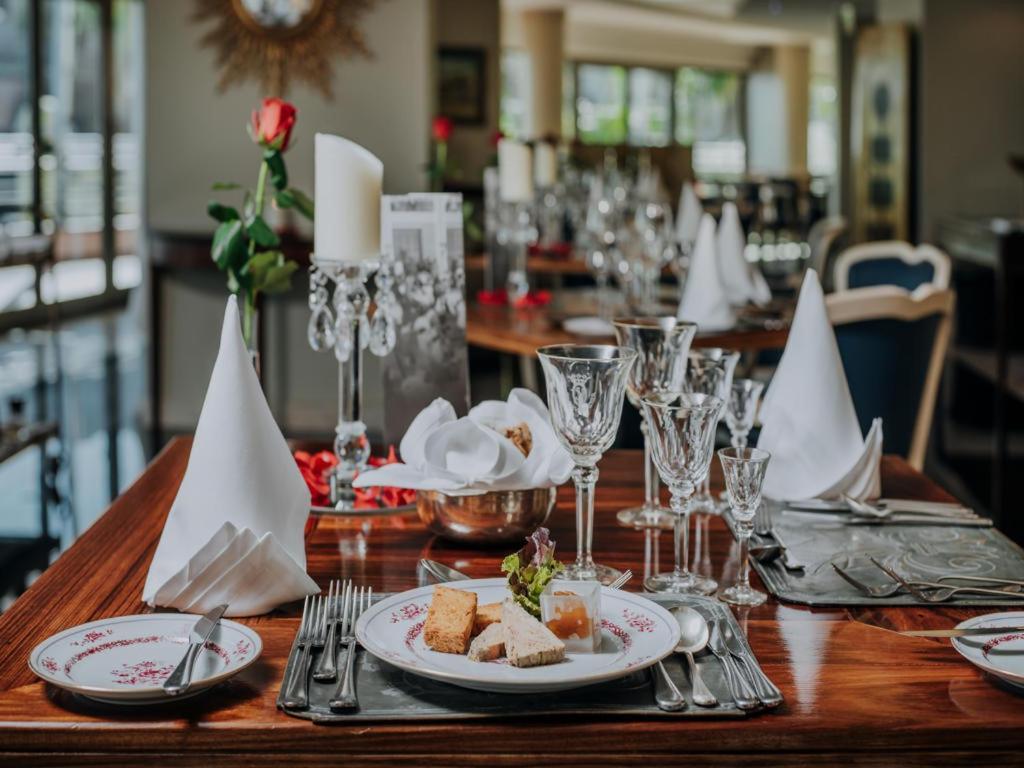 פונשל Royal Savoy - Ocean Resort - Savoy Signature מראה חיצוני תמונה